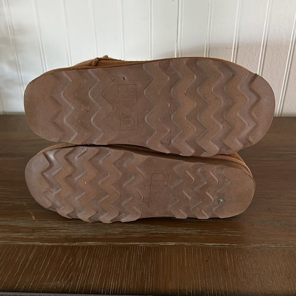 Time and Tru Tan Winter Boots sz 8 - Picture 8 of 8